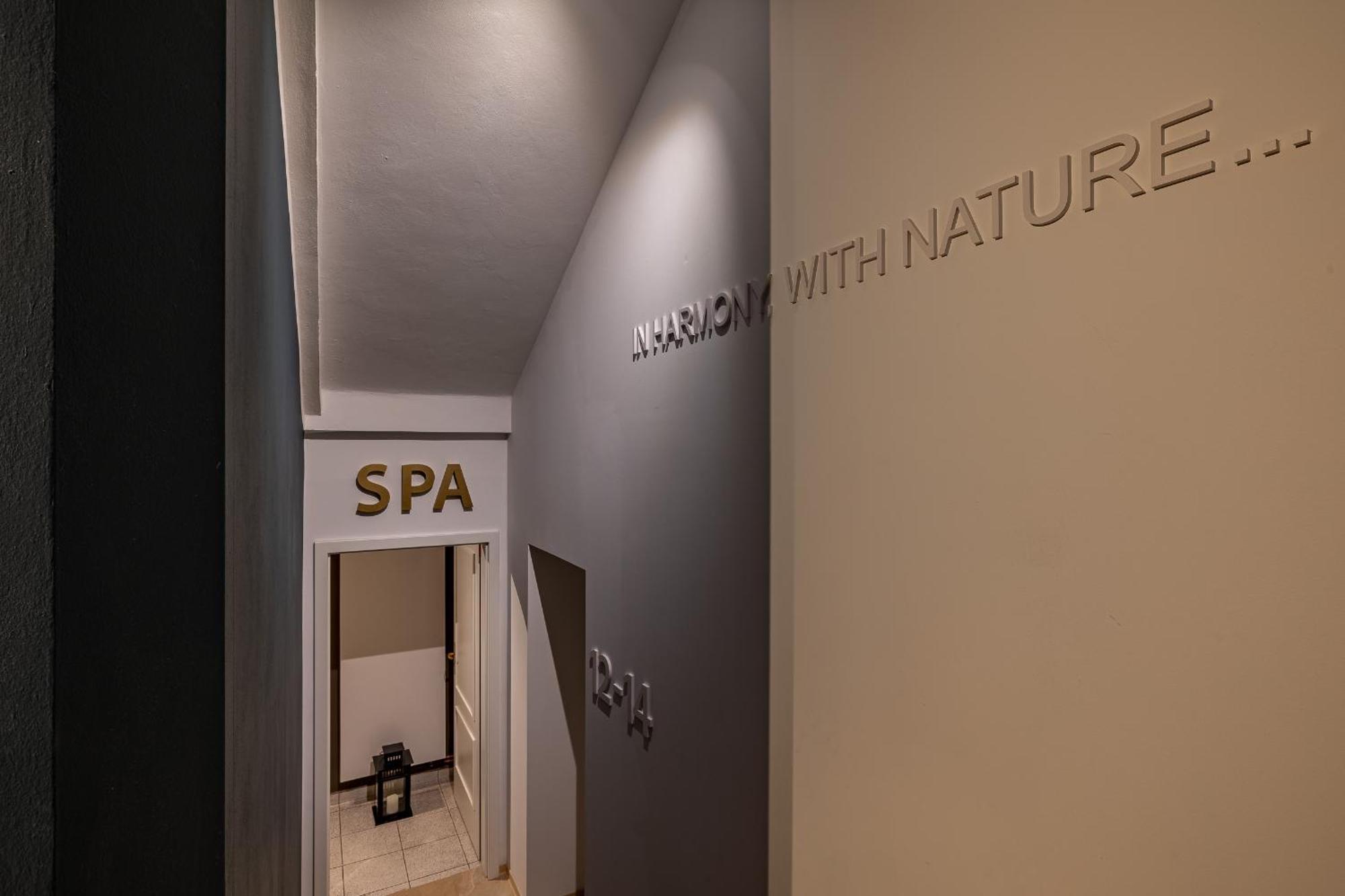 Spa & Wellness Hotel Silva 마리안스케 라즈네 외부 사진